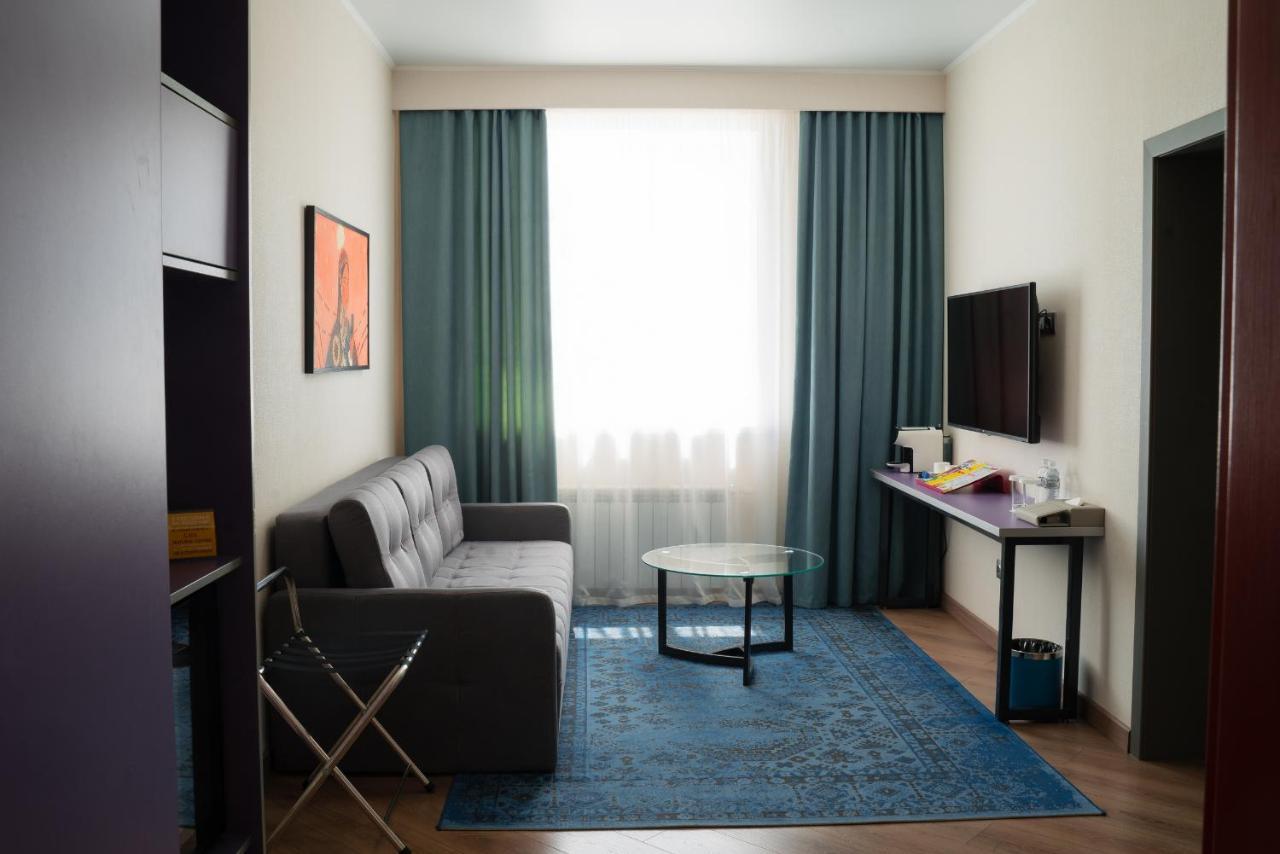 City Hotel Шимкент Екстериор снимка
