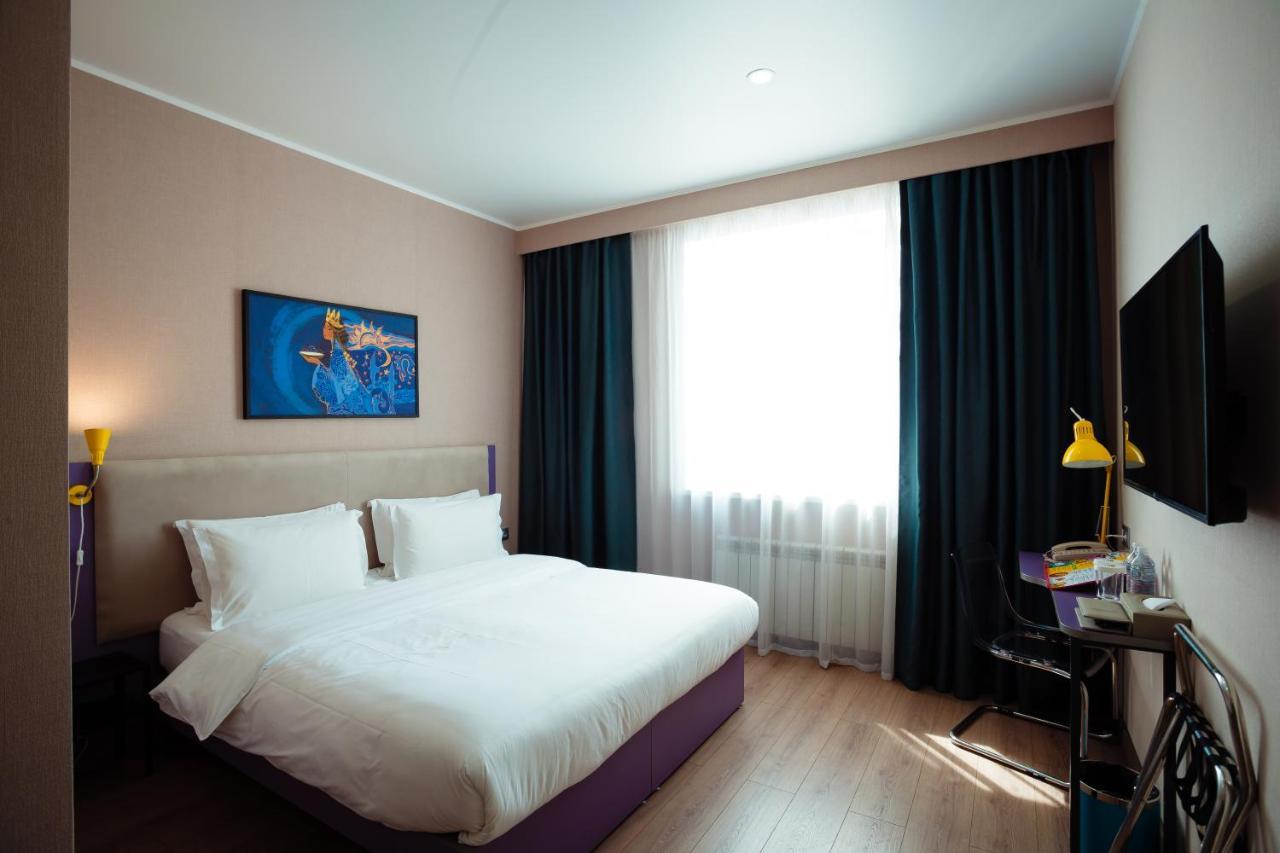 City Hotel Шимкент Екстериор снимка