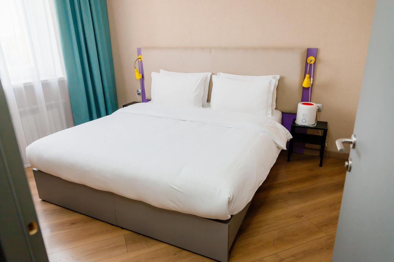 City Hotel Шимкент Екстериор снимка